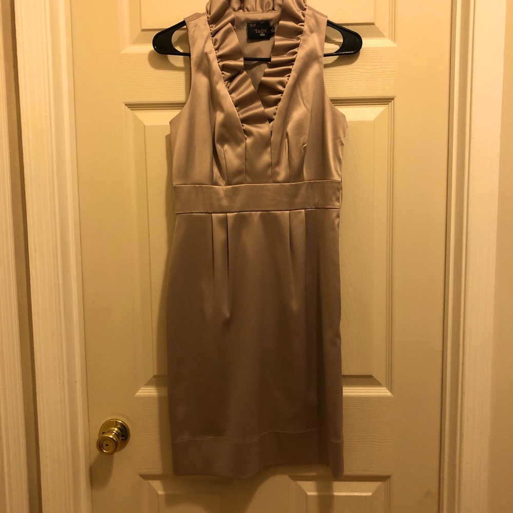 😊.Champagne formal satin dress